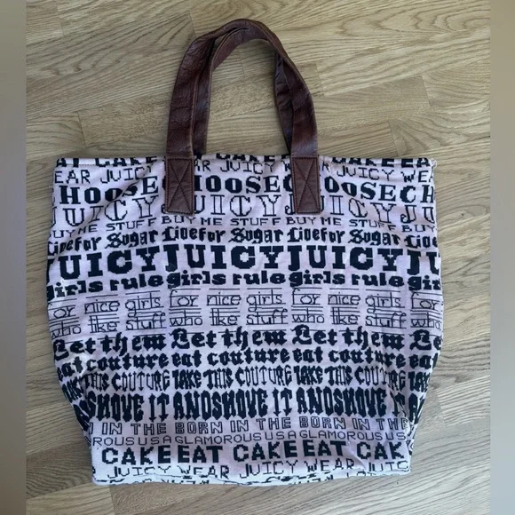 JUICY COUTURE Let Them Eat Couture Marie Antoinette Limited Edition Tote - Picture 1 of 5